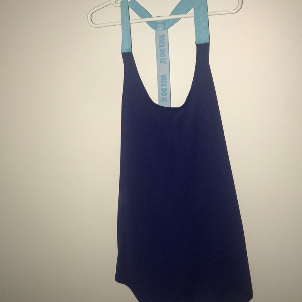 NIKE TANK